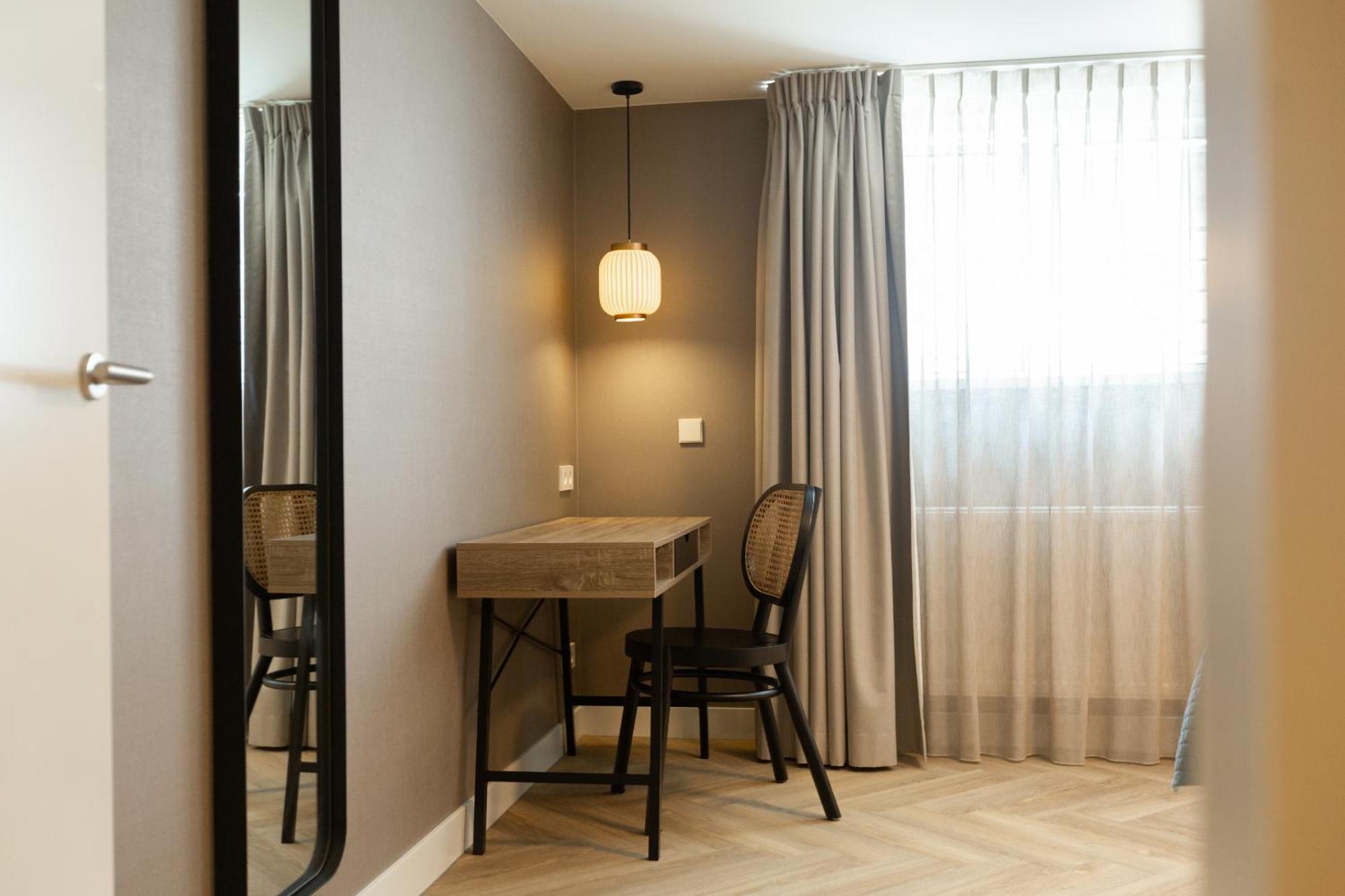 Bizstay Maurits Den Haag Phòng bức ảnh